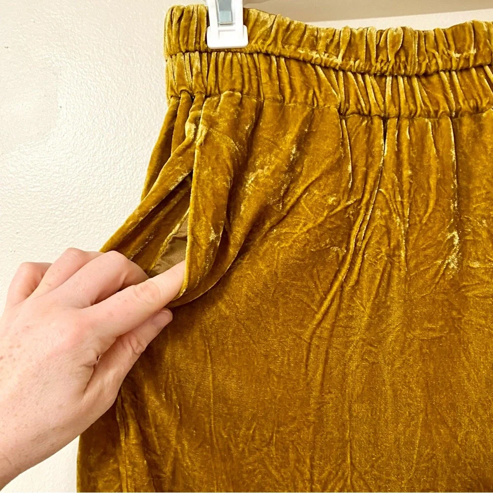 J Crew Crushed Velvet Skirt Midi Straight Gold Yellow Size Small